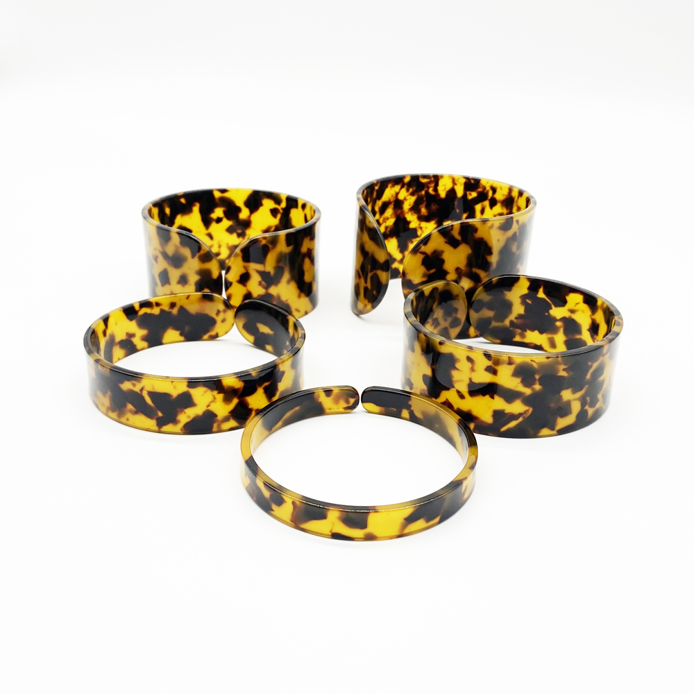 Beautiful Women Tortoiseshll B - огляд і ціна Pacific Jewelry & Watches Los Angeles